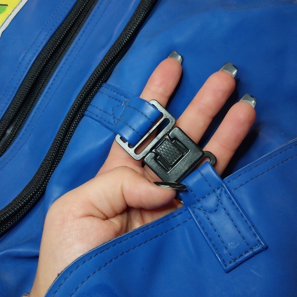 Vintage rubber backpack - Picture 7 of 9